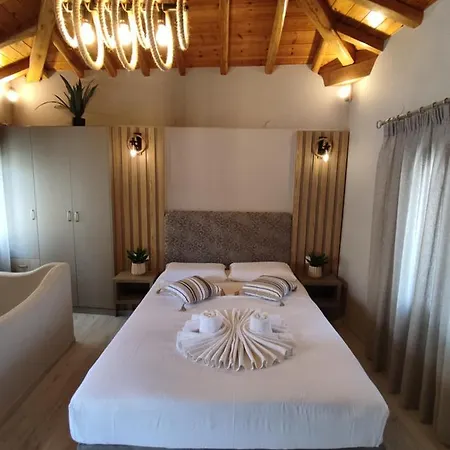 Apartment Ellis Skiathos Town