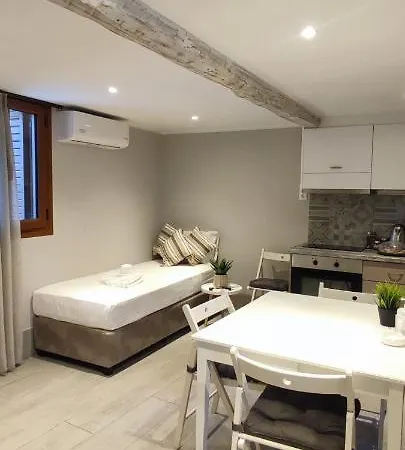 Ellis Apartmán Skiathos